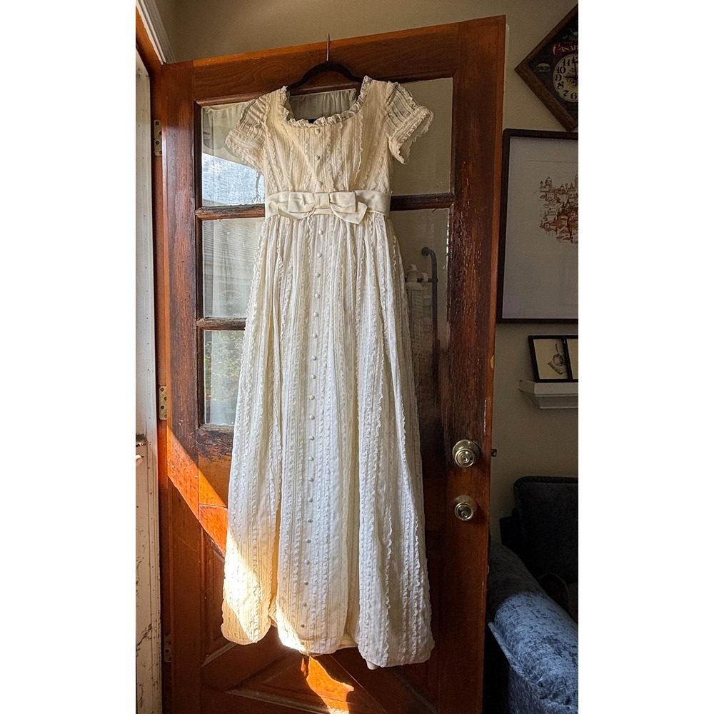 VTG 70s White Lace Prairie Dress Romantic Cottagecore Vintage Wedding Maxi Bow